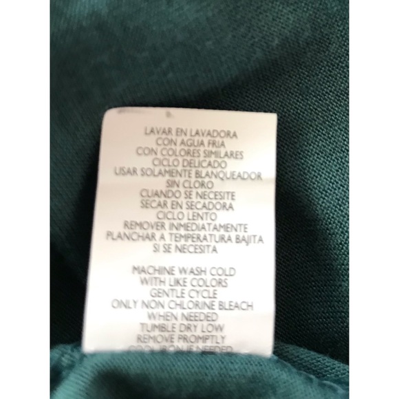 Daisy Fuentes Moda Women’s Short Sleeve Jade Pleated Top Size Small - Picture 6 of 6